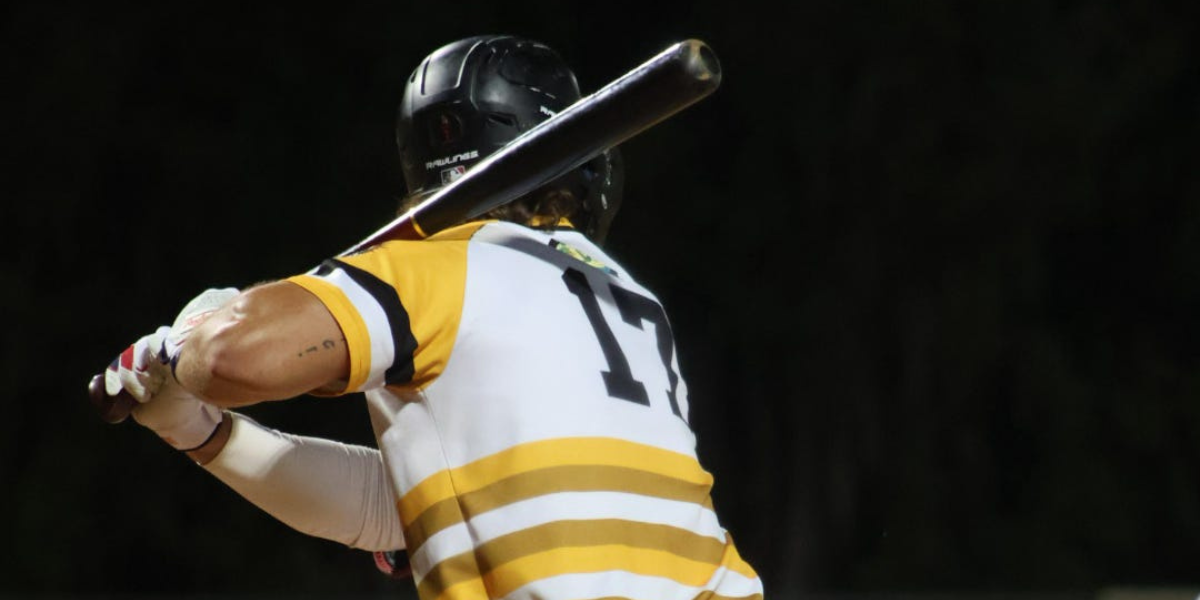 Lightning Break It Open Late to Defeat Snappers 11-4